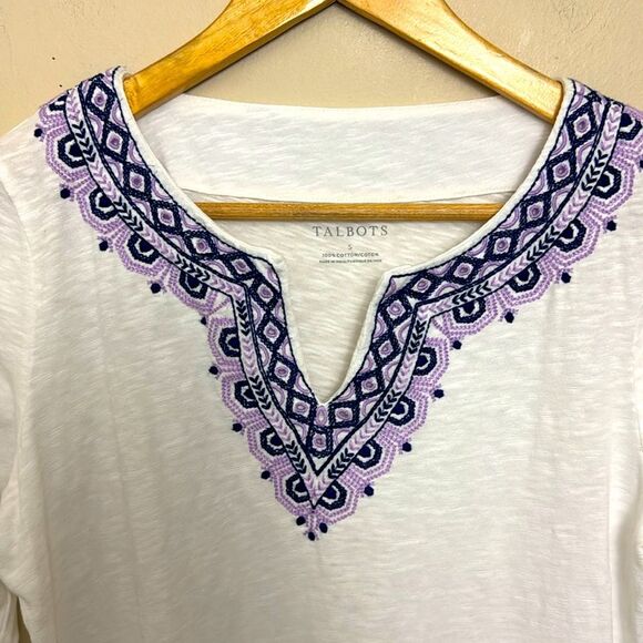 Talbots White Cotton Purple Embroidered Neckline 3/4 Sleeves sz Small Boho Chic - Picture 3 of 9